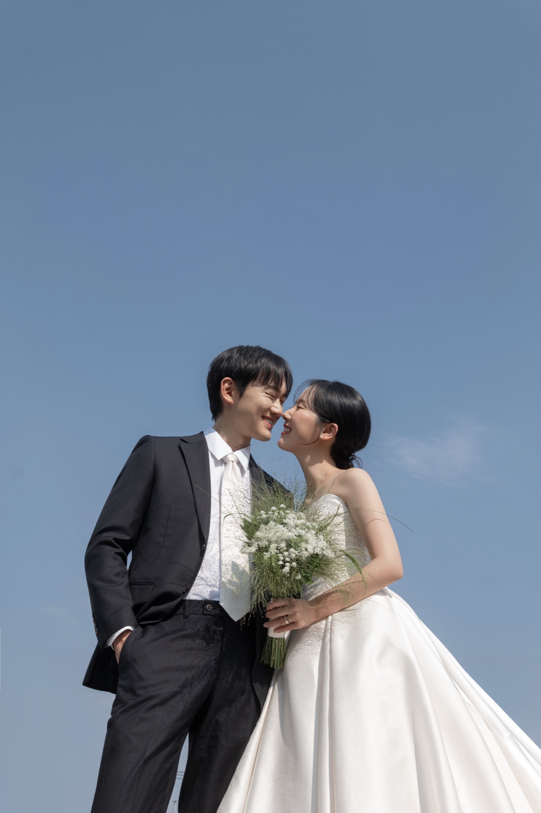 신랑 신부의 웨딩 사진
